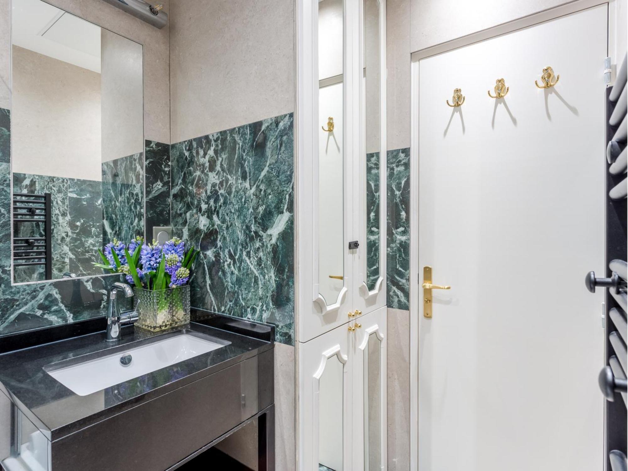 Merveil - Luxury -champs Elysees-ponthieu Ii Appartement *